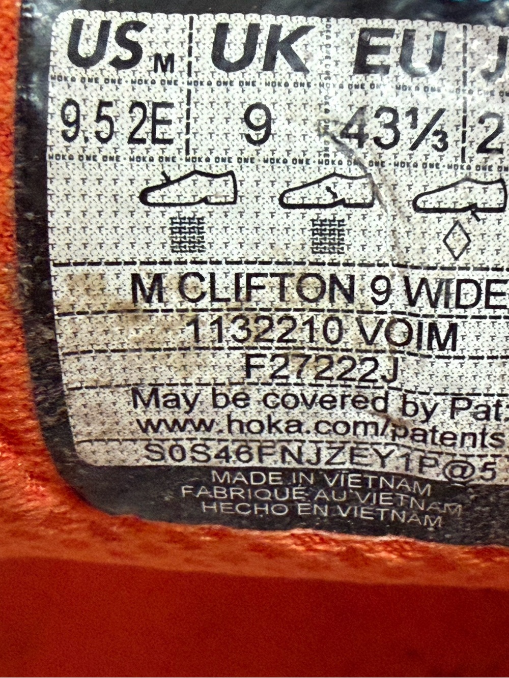 Hoka Men's Clifton 9 Wide Shoes Vibrant Orange/Impala 1132210-VOIM – Size 9.5 2E - Picture 10 of 11